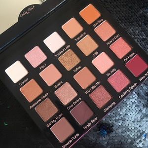 Violet Voss hg Palette